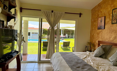 VENTA DE EXCELENTE CASA PRIVADA EN COLINAS DE STA.FE