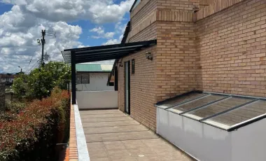 ARRIENDO CASA EL BEJUCAL, CAJICA.