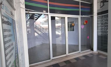 RENTA DE LOCAL PLANTA BAJA EN PLAZA LAS TERRRAZAS CHOLULA, PUEBLA