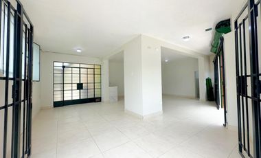 🏢 LOCAL COMERCIAL EN ALQUILER EN PALAO – SMP
