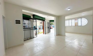 🏢 LOCAL COMERCIAL EN ALQUILER EN PALAO – SMP