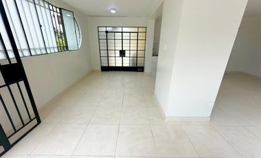 🏢 LOCAL COMERCIAL EN ALQUILER EN PALAO – SMP