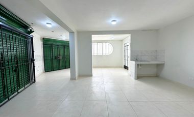 🏢 LOCAL COMERCIAL EN ALQUILER EN PALAO – SMP