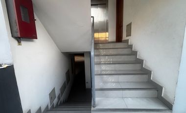 Dúplex Exclusivo con Cochera y Ascensor en Santiago de Surco