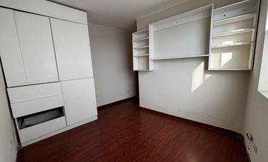 Dúplex Exclusivo con Cochera y Ascensor en Santiago de Surco