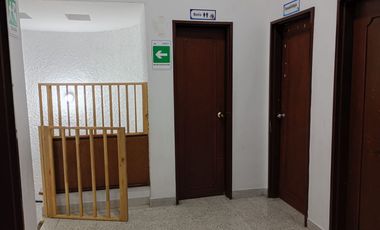 Venta de casa comercial en Conquistadores, Laureles