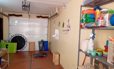 Venta de casa comercial en Conquistadores, Laureles