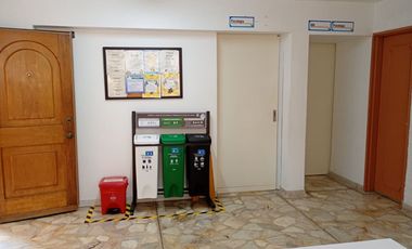 Venta de casa comercial en Conquistadores, Laureles