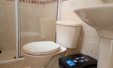 Venta de casa comercial en Conquistadores, Laureles