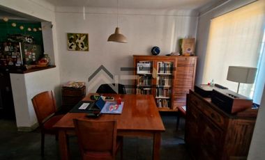 Casa De 3d 2b Y Estacionamiento Excelente Ubicación, Ñuñoa