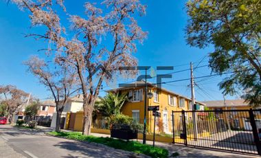 Casa De 3d 2b Y Estacionamiento Excelente Ubicación, Ñuñoa