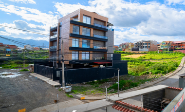 EXCLUSIVA CASA EN VENTA EN MEDIO EJIDO SECTOR PALACIO DEL CUY