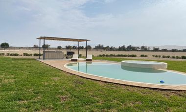 Vendo casa en condominio en Ica