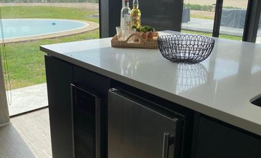 Vendo casa en condominio en Ica