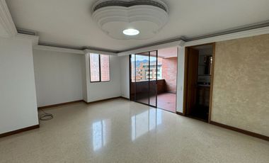 vendo Apartamento en Laureles LINDO Y amplio IDEAL PARA PEMODELAR!