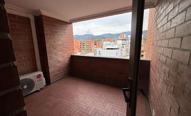 vendo Apartamento en Laureles LINDO Y amplio IDEAL PARA PEMODELAR!