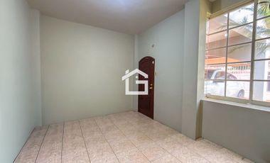 Casa de Lujo en Venta en Sector Unioro, Machala – Exclusividad y Ubicación Privilegiada
