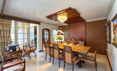 Casa de Lujo en Venta en Sector Unioro, Machala – Exclusividad y Ubicación Privilegiada