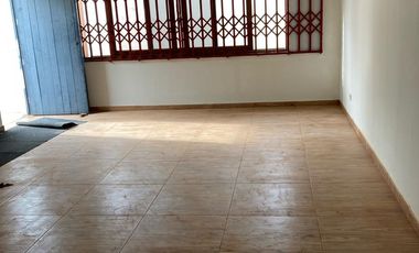 Alquiler  De Casa Para Oficinas , Talleres, Centros de Capacitacion , etc.