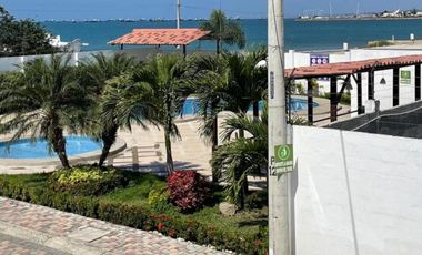 MILINA: VENDO CASA EN CONJUNTO A PASOS DEL MAR