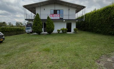 CASA CAMPESTRE EN RENTA, VIA PUEBLO TAPADO, ARMENIA, QUINDIO