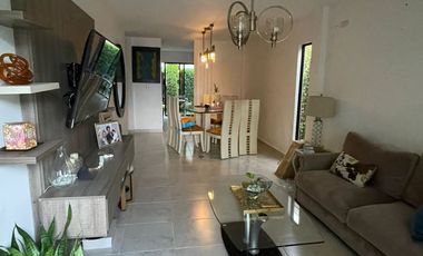 Casa en Alquiler en la Joya Topacio