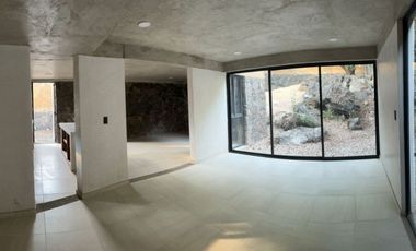 Casa en venta en Tepoztlán Morelos, nueva en zona tranquila