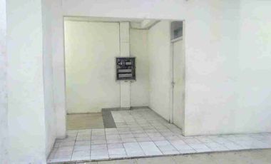 Sewa Ruko 3 Lantai di Area Ramai Fatmawati Cilandak