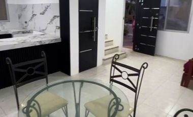 SALINAS CONJUNTO PRIVADO: CASA 3/3 CON PISCINA