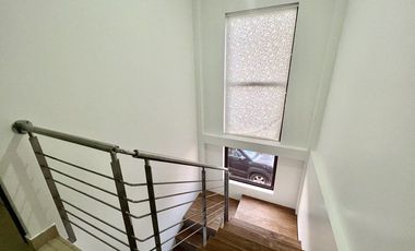 SALINAS CONJUNTO PRIVADO: CASA 3/4 CON PISCINA