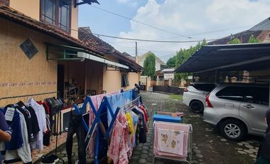 DIJUAL CEPAT TANAH DAN BANGUNAN SANGAT LUAS DITENGAH KOTA JOGJA DEKAT JL MAGELANG YOGYAKARTA