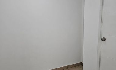 SE ALQUILA LINDO DUPLEX BIEN UBICADO