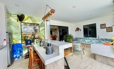 BALLENITA CON VISTA AL MAR ALQUILO CASA CON PISCINA