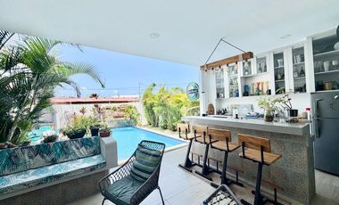 BALLENITA CON VISTA AL MAR ALQUILO CASA CON PISCINA