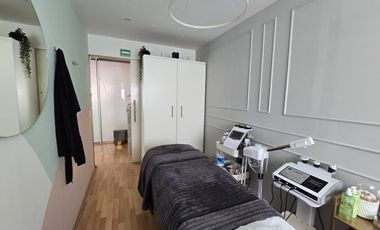TRASPASO DE CONSULTORIO ESTÉTICO, SPA, PLAZA DE LAS FUENTES, METEPEC, UBICADO CERCA DE GALERÍAS METEPEC