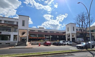 TRASPASO DE CONSULTORIO ESTÉTICO, SPA, PLAZA DE LAS FUENTES, METEPEC, UBICADO CERCA DE GALERÍAS METEPEC