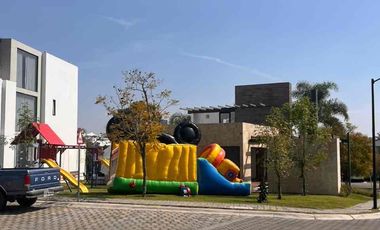 Casa amueblada en renta 4 recamaras en Parque Viena Lomas de Angelópolis 2