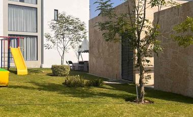 Casa amueblada en renta 4 recamaras en Parque Viena Lomas de Angelópolis 2