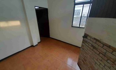 Alquilo Departamento 1 Dormitorio 3 Ambientes en Piso 1, interior, en la Ciudadela ALAMOS NORTE, cerca CC RIOCENTRO NORTE