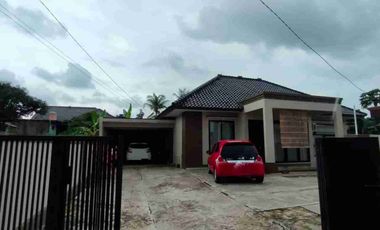 Jual rumah kuningan