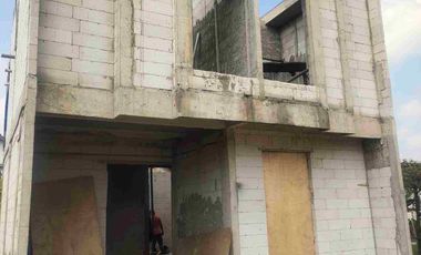 RUMAH CANTIK MINIMALIS 2 LANTAI MODERN DALAM PERUMAHAN STRATEGIS DI PINGGIR JALAN UTAMA MAJENANG