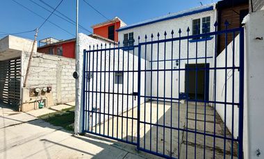 Casa en venta en Cuautitlán Izcalli, Estado de México | 2 recámaras | Estudio |