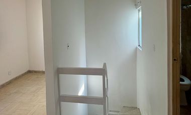 Casa en venta en Cuautitlán Izcalli, Estado de México | 2 recámaras | Estudio |