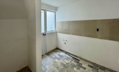 Casa en venta en Cuautitlán Izcalli, Estado de México | 2 recámaras | Estudio |