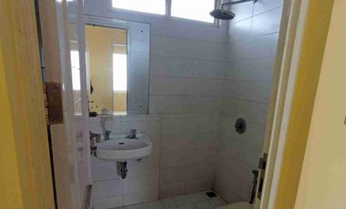 D sewa rumah golf lake