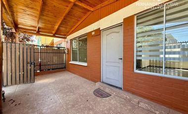 LOS ANDES - ARRIENDA CASA DE DOS PISOS 3D 1B VILLA LOS ACACIOS