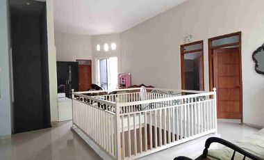 DIJUAL RUGI!! RUMAH SUHAT BUNGA MERAK, BELI TANAH, BONUS RUMAH MEWAH DUA LANTAI, DI KAWASAN ELIT SUHAT