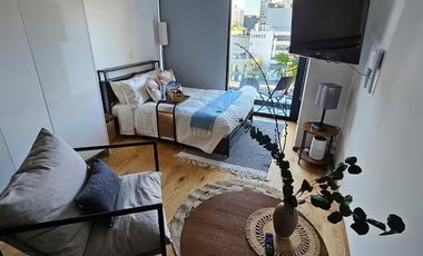 Para Inversionistas se Vende loft en Icon Roma con balcon y cajon estac amueblado y equipado listo para rentar