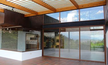 HERMOSA CASA DE ARRIENDO/ALQUILER EN CASA DE CAMPO!!  MODERNA!!  VISTA!!