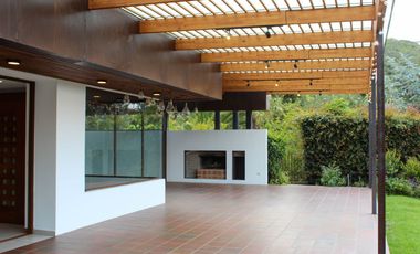 HERMOSA CASA DE ARRIENDO/ALQUILER EN CASA DE CAMPO!!  MODERNA!!  VISTA!!